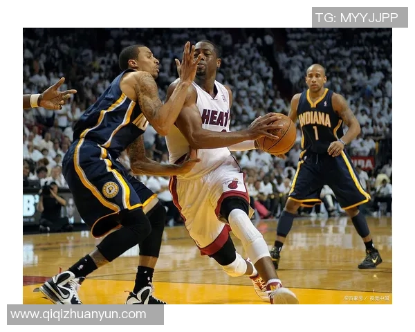 2013年NBA季后赛精彩对决热火队与步行者队的激烈战斗回顾